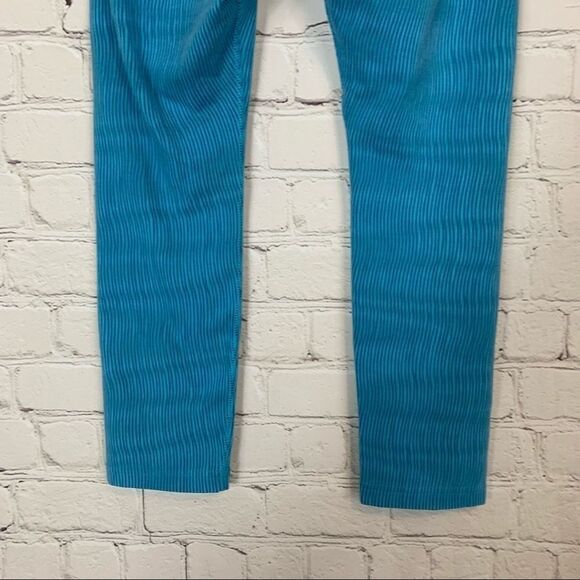 Nike Dri Fit Women's Running Leggings Size Small  Blue Pinstripe EUC - Picture 7 of 10